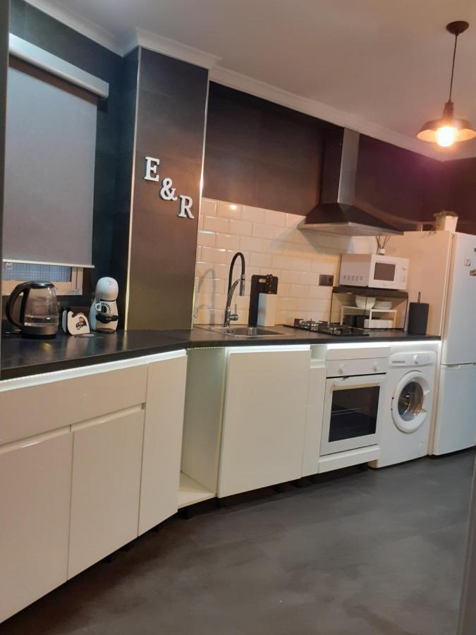 Apartamento E&R Malaga Centro- Parking Gratis Екстериор снимка