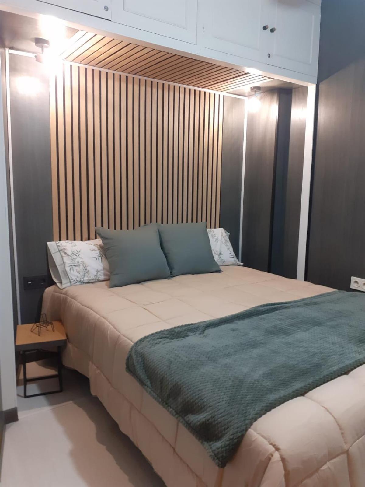 Apartamento E&R Malaga Centro- Parking Gratis Екстериор снимка