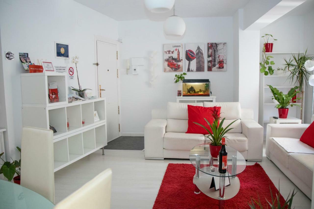 Apartamento E&R Malaga Centro- Parking Gratis Екстериор снимка